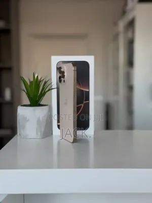 New Apple iPhone 16 Pro Max 256 GB  Gold 