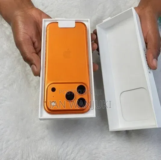 New Apple iPhone 17 Pro Max 256 GB Orange