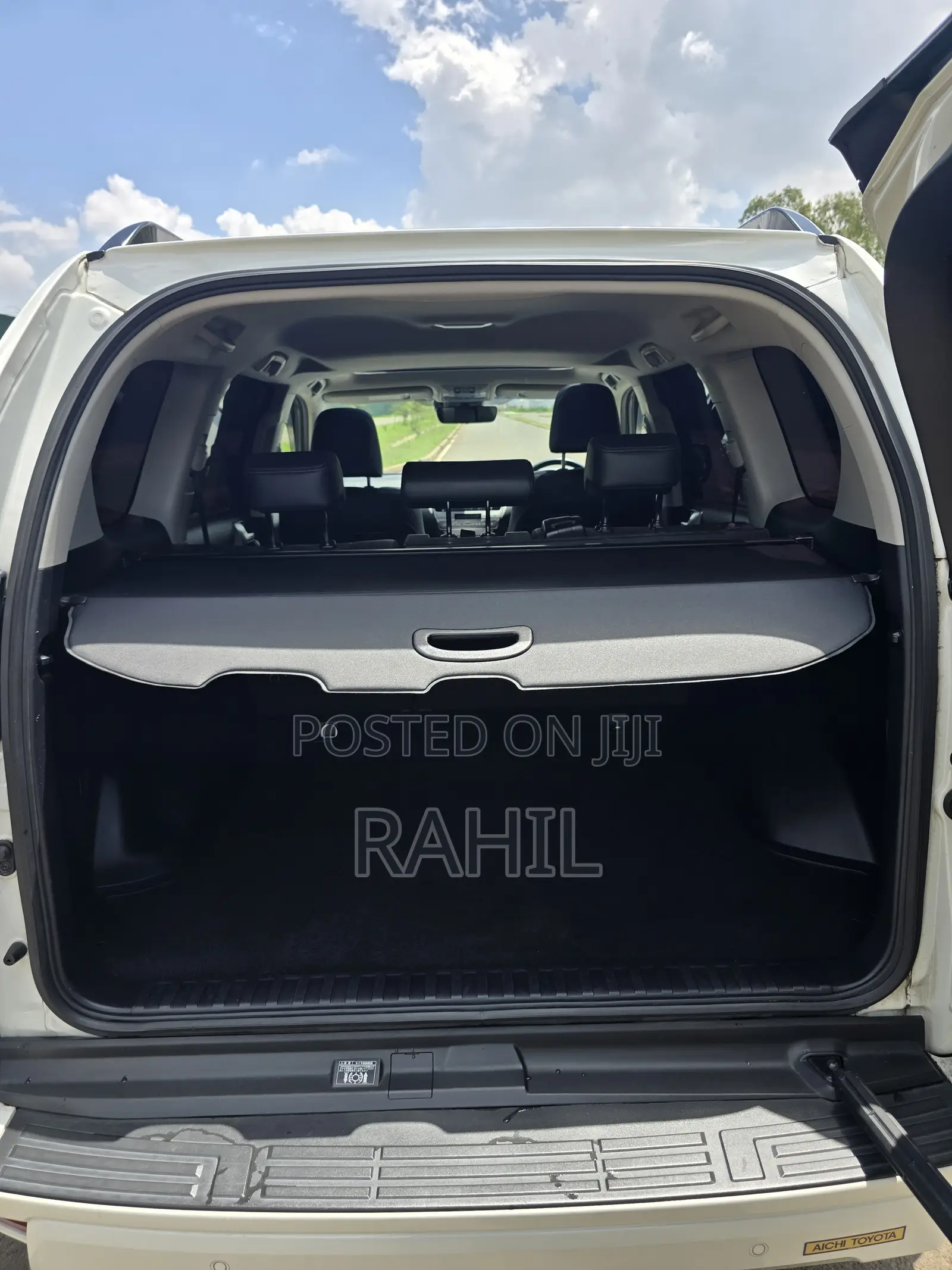 Toyota Land Cruiser Prado 2.8 2019 White
