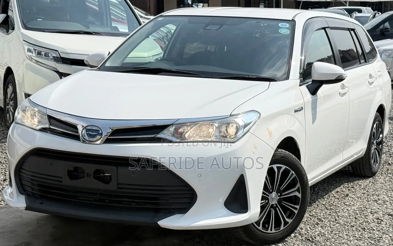 Toyota Corolla Fielder 2019 White