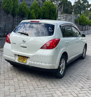 Nissan Tiida 2004 White