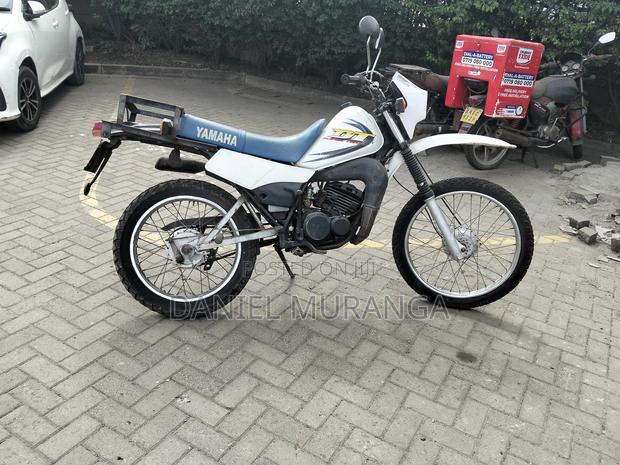 Yamaha DT125 2014 White - thumbnail 3