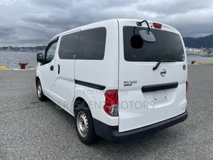 Nissan NV200 2020 White