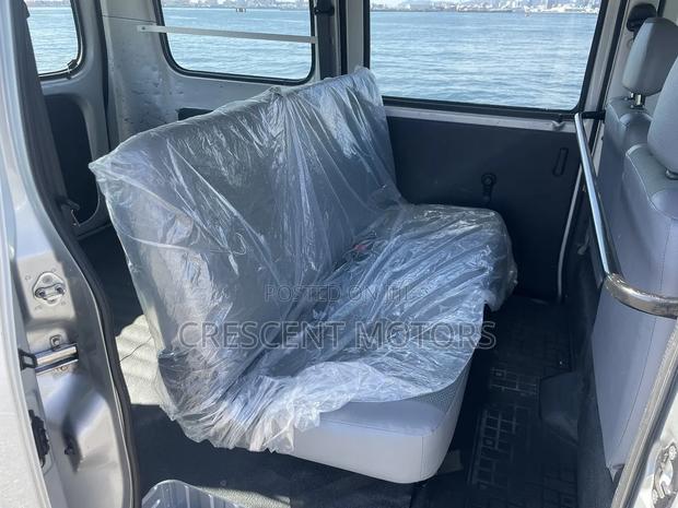 Toyota TownAce 2019 Silver - thumbnail 9