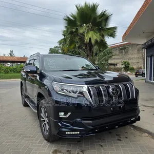 Toyota Land Cruiser Prado 2021 Blue