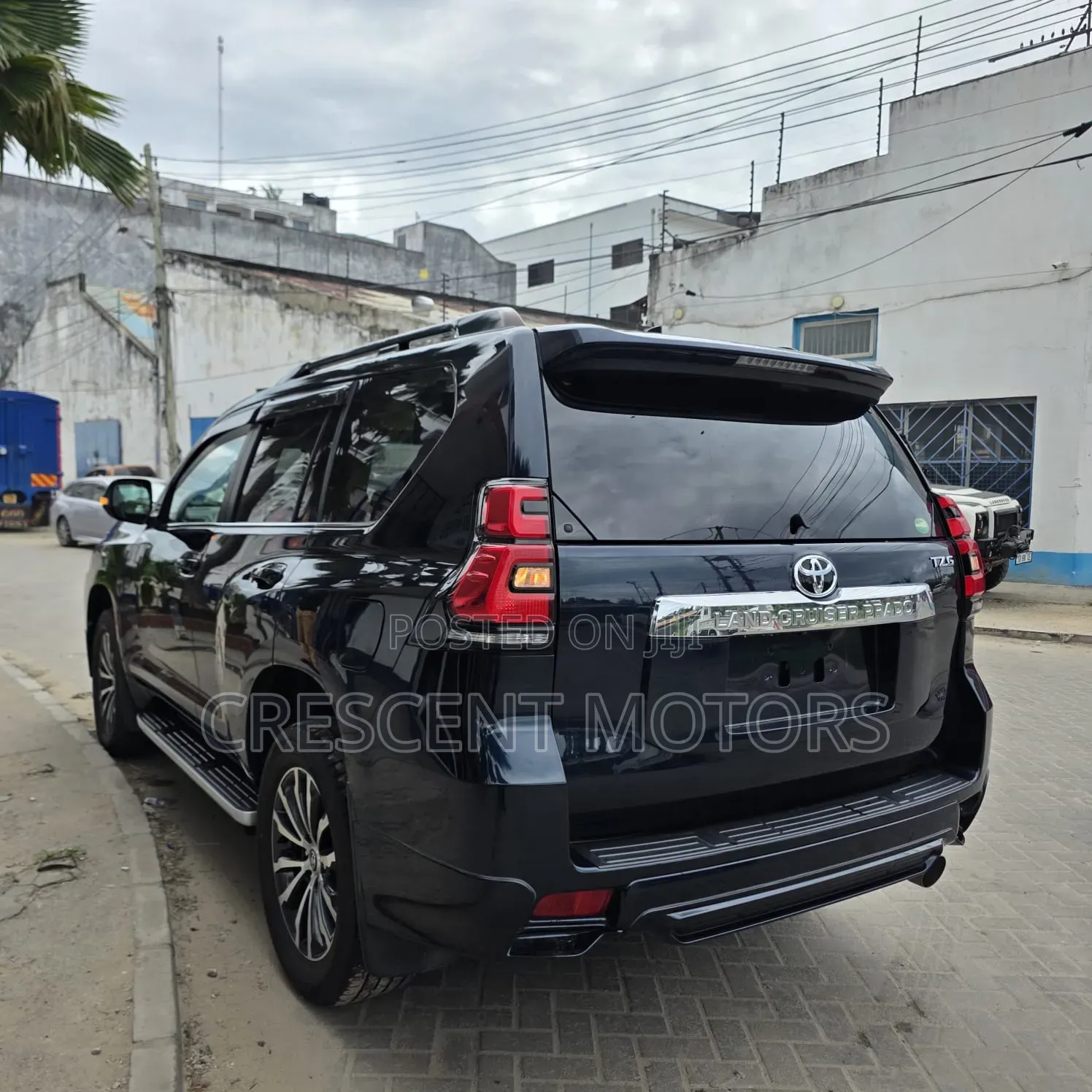Toyota Land Cruiser Prado 2021 Blue