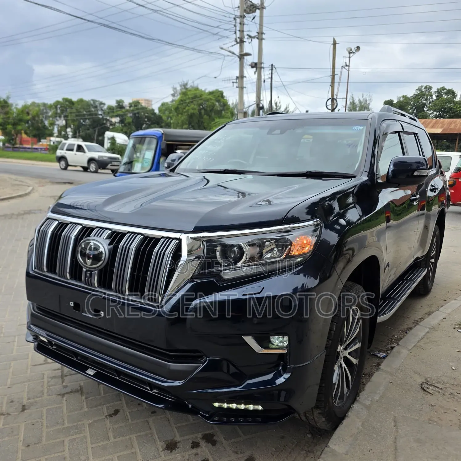 Toyota Land Cruiser Prado 2021 Blue