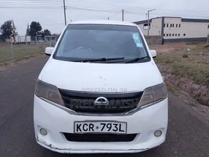 Nissan Serena 2011 White