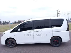 Nissan Serena 2011 White