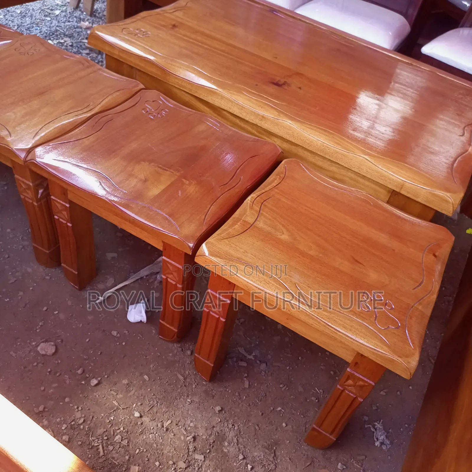 Elegant Coffee Table Set With 4 Stools – Modern Durable