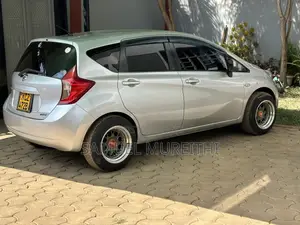Nissan Note 2013 Silver