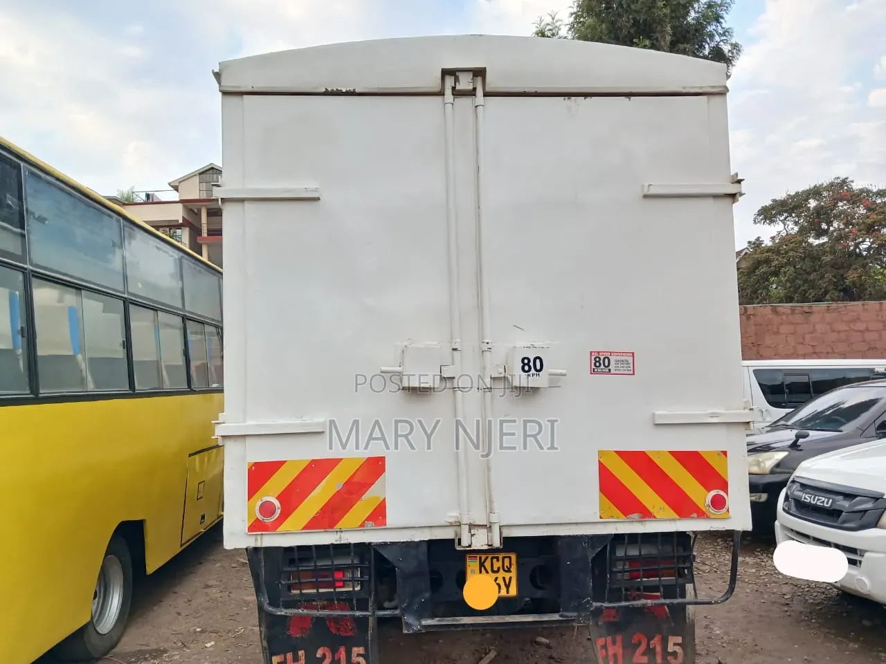Mitsubishi Fh215 Truck,2017 White