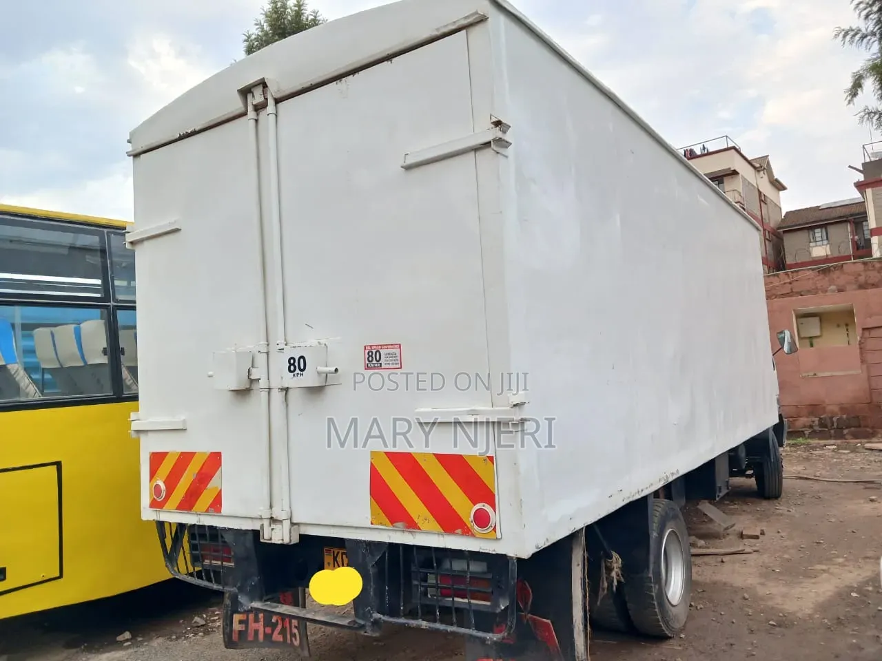 Mitsubishi Fh215 Truck,2017 White
