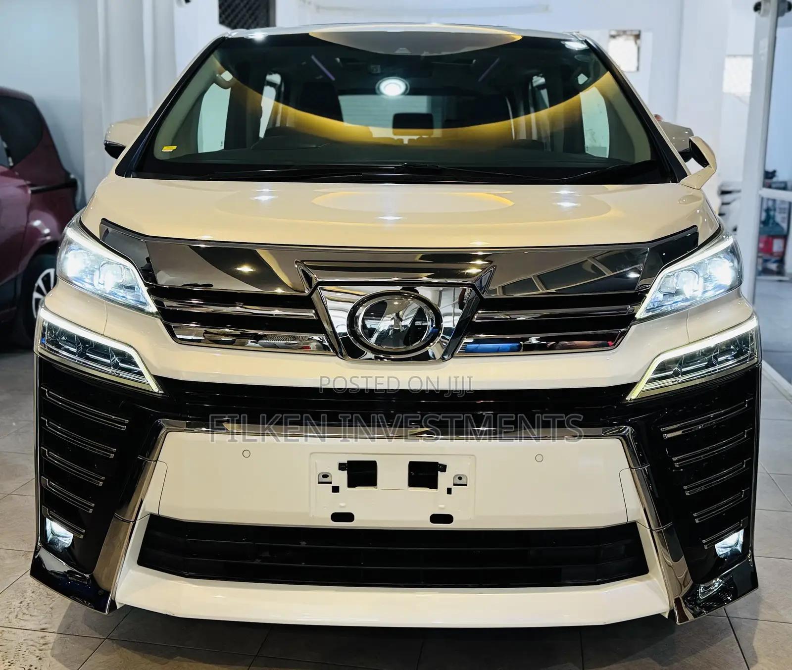 Toyota Vellfire 2020 White
