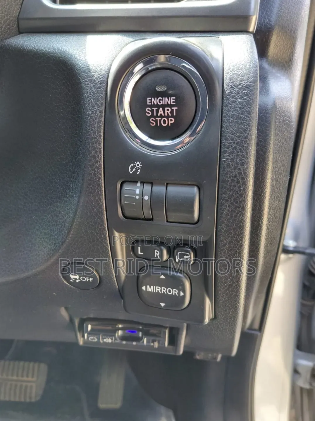 Subaru Forester 2011 Silver