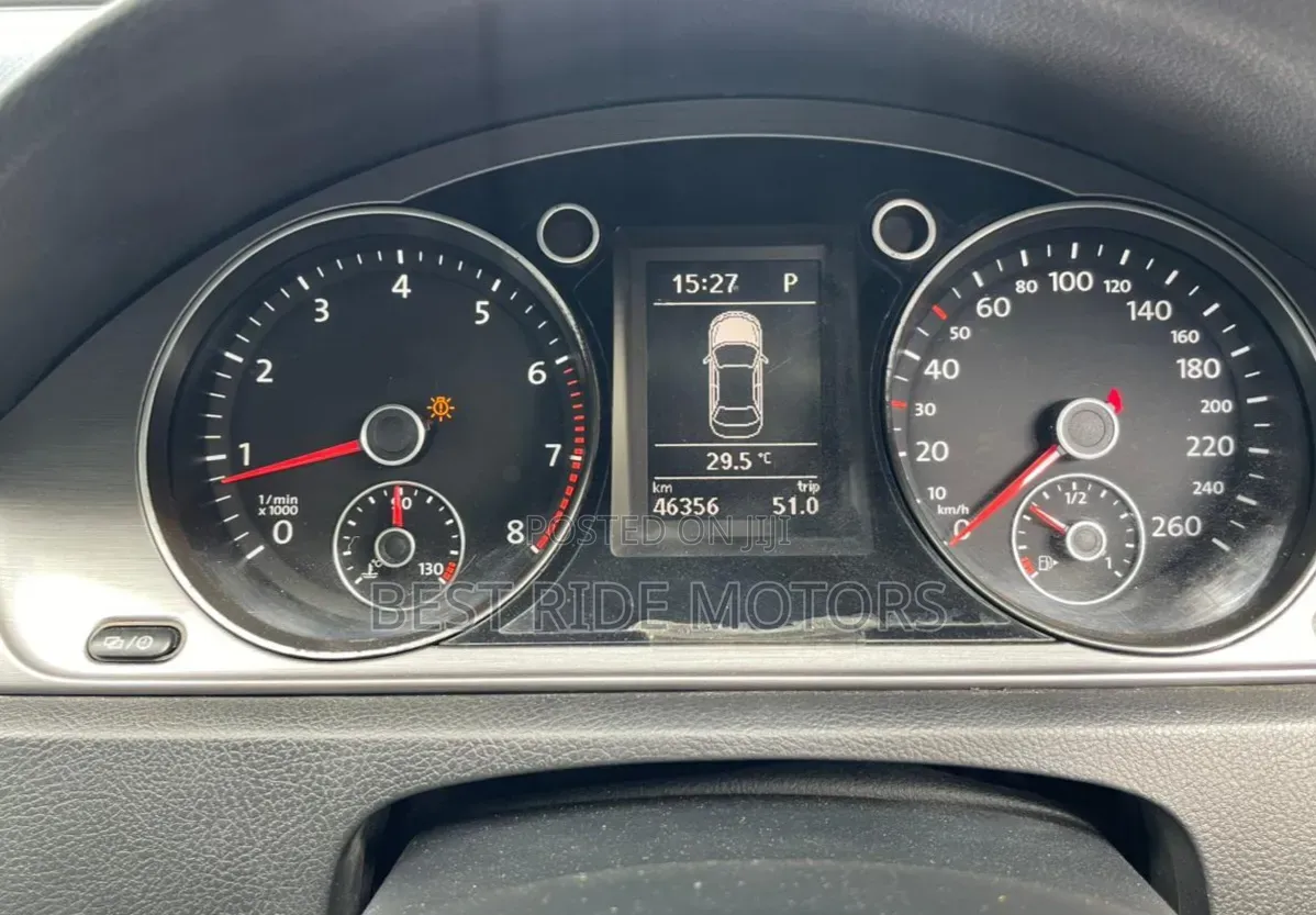 Volkswagen Passat 2013 White