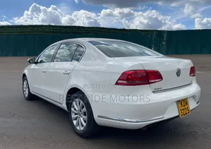 Volkswagen Passat 2013 White