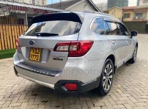 Subaru Outback 2016 Silver