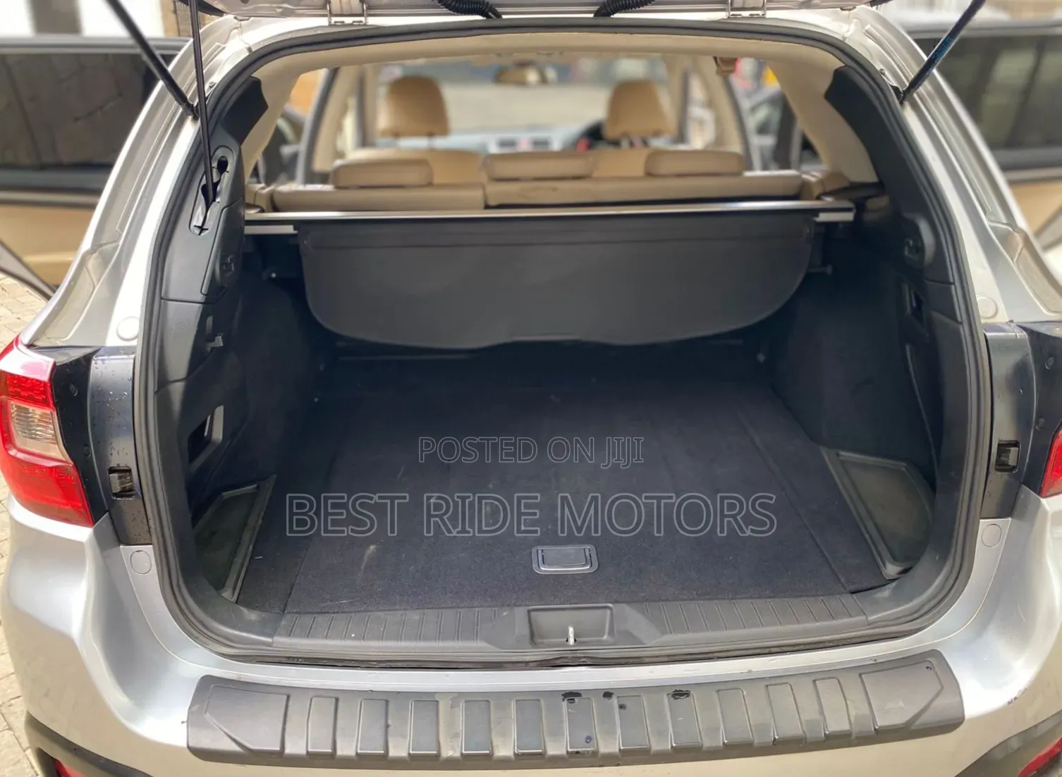 Subaru Outback 2016 Silver