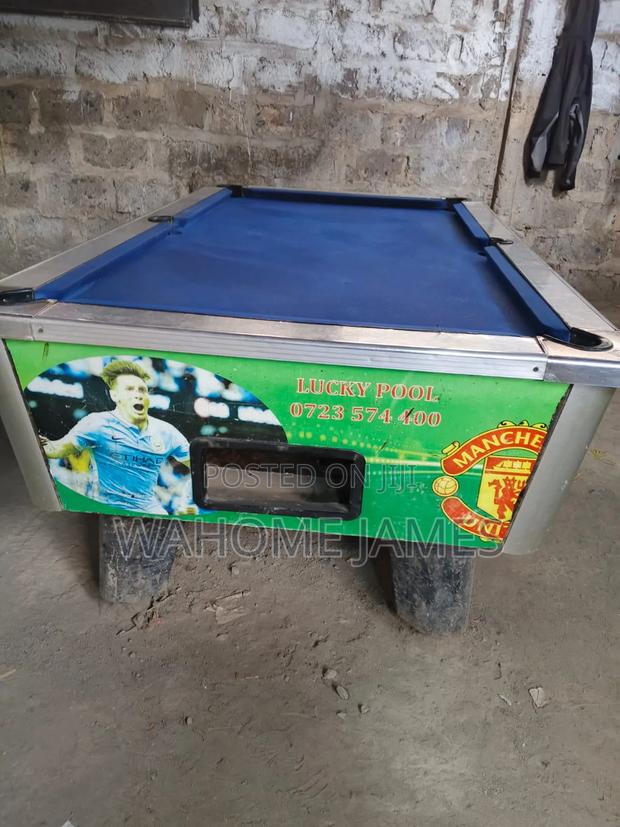 Pool Table - thumbnail 2