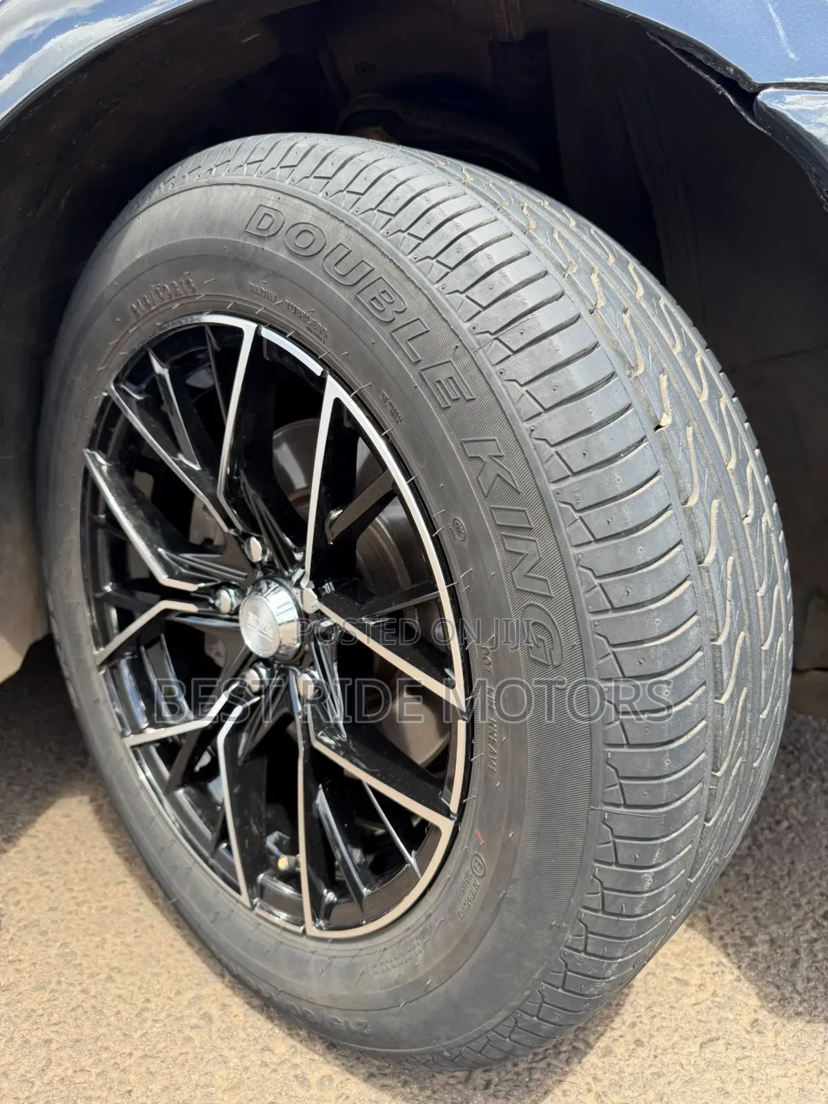 Toyota Crown 2013 Black
