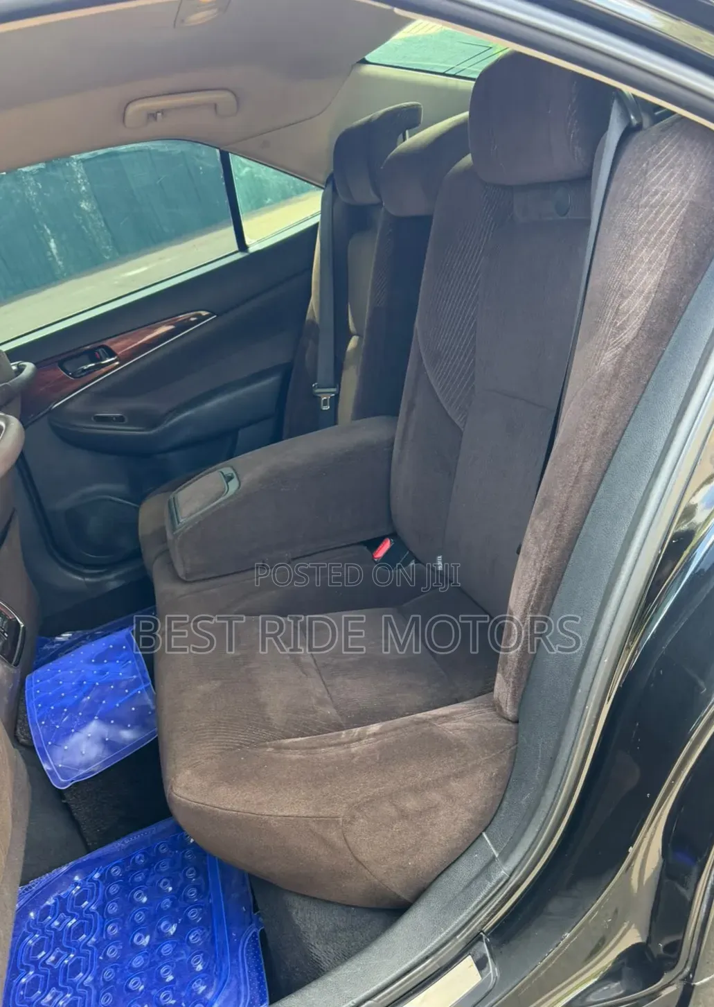 Toyota Crown 2013 Black