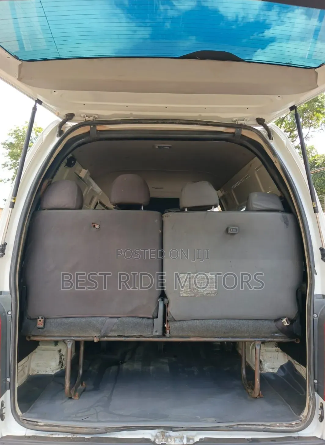 Toyota Grand HiAce 2017 White