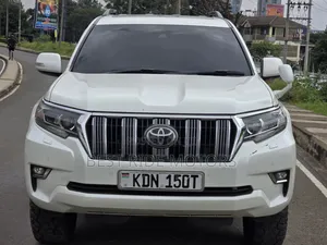 Toyota Land Cruiser Prado 2.8 2018 White
