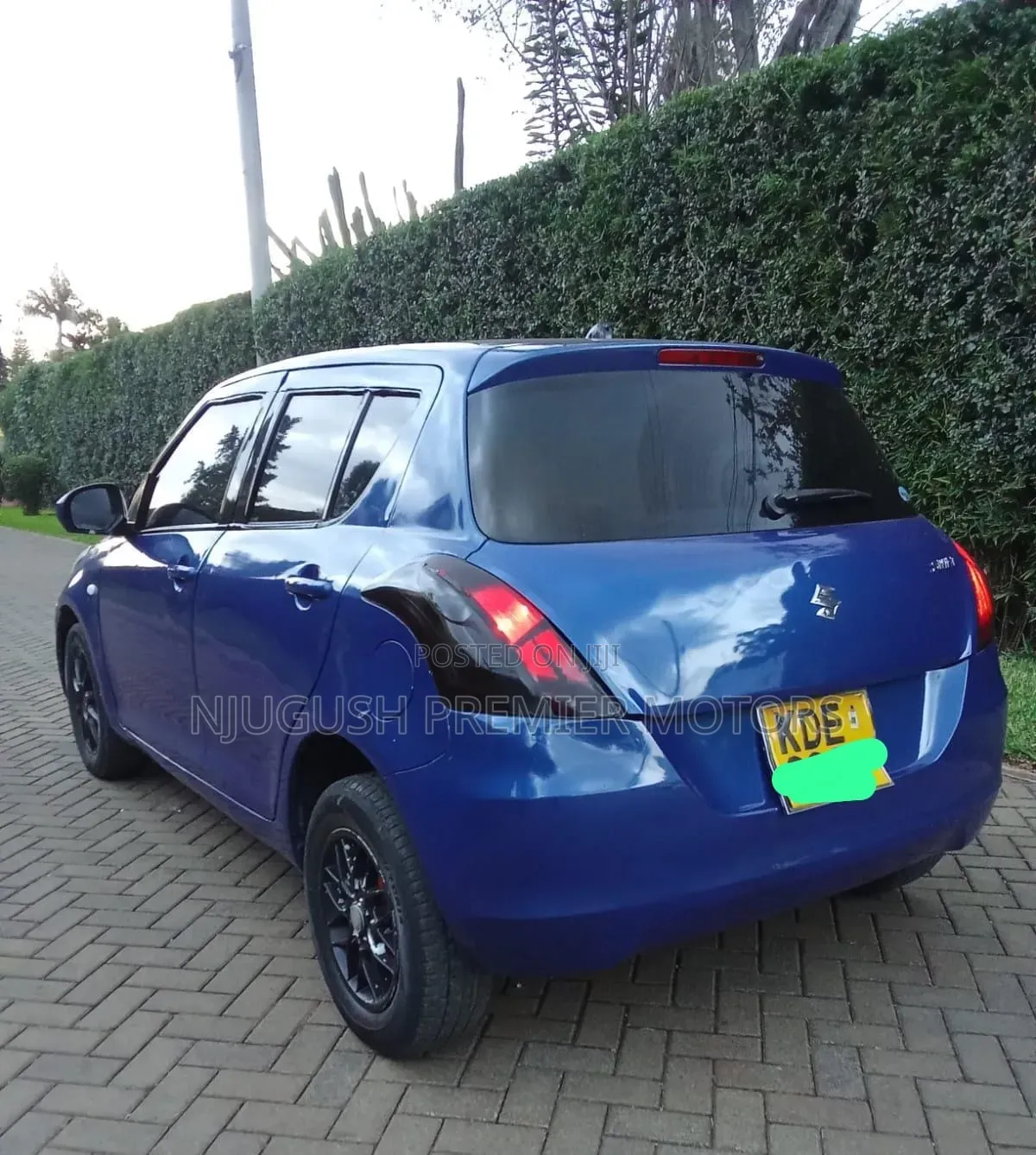 Suzuki Swift 2014 Blue