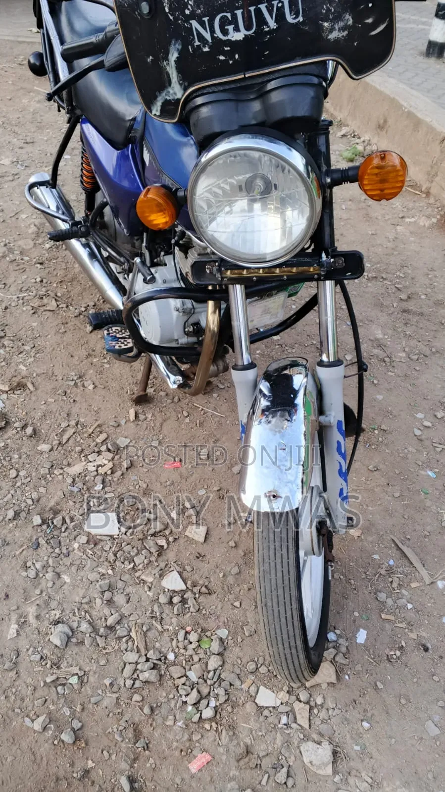 Bajaj Boxer 100 2022 Blue