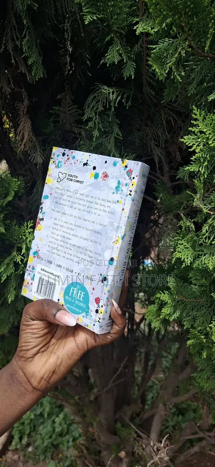 New Interactive Youth Bible