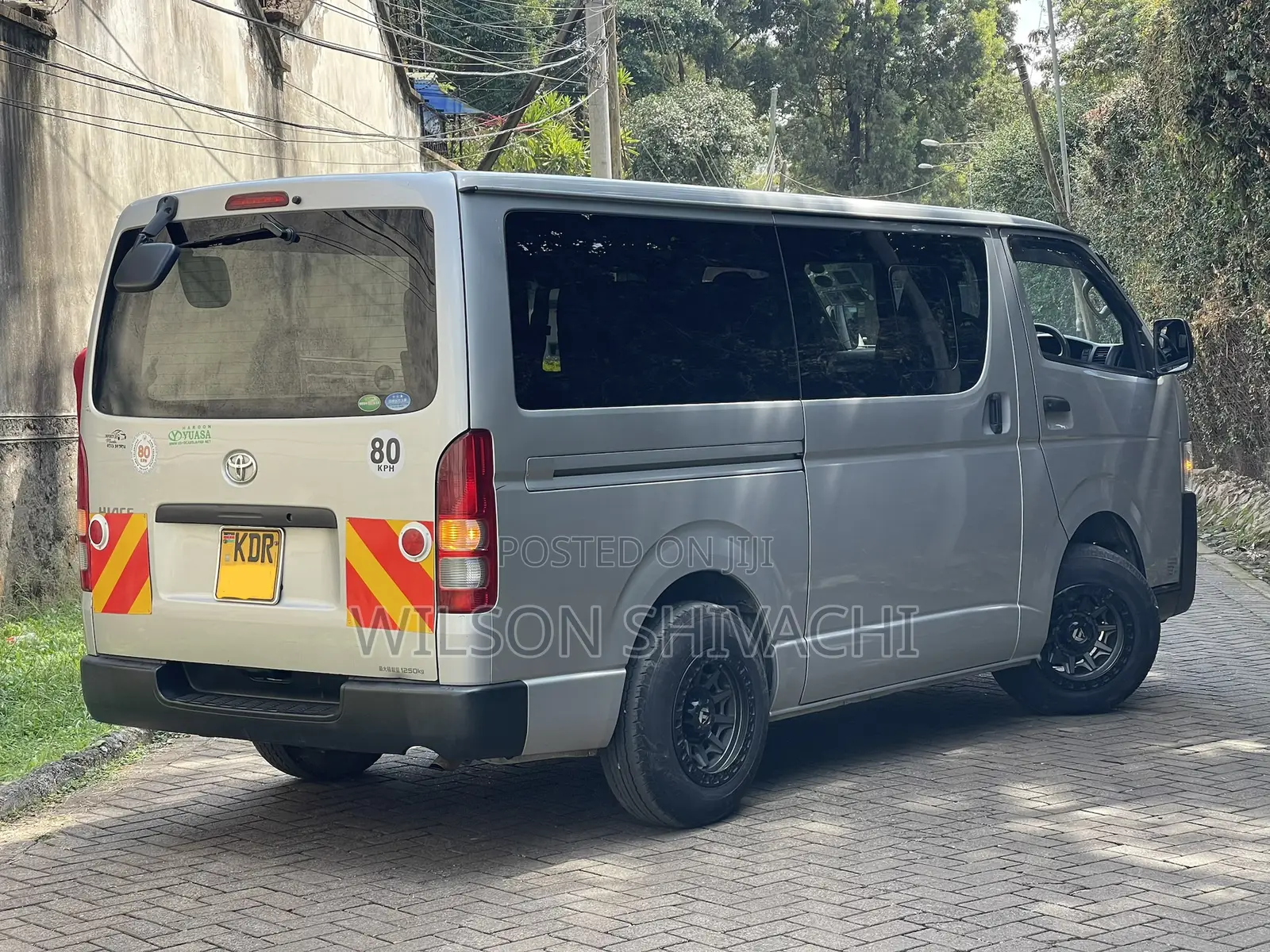Toyota HiAce 2017 Silver