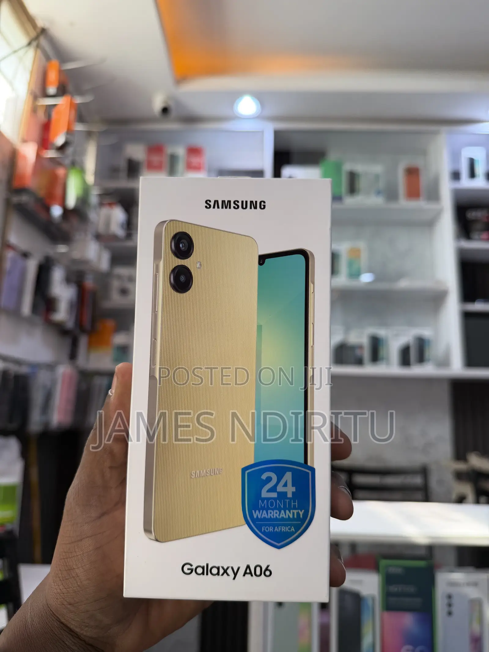New Samsung Galaxy A06 64 GB Gold