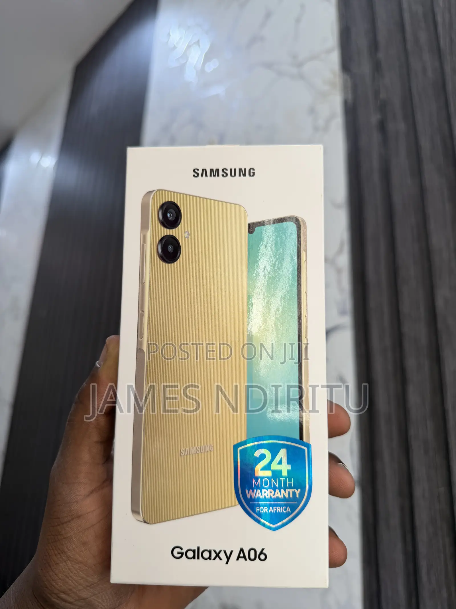 New Samsung Galaxy A06 64 GB Gold