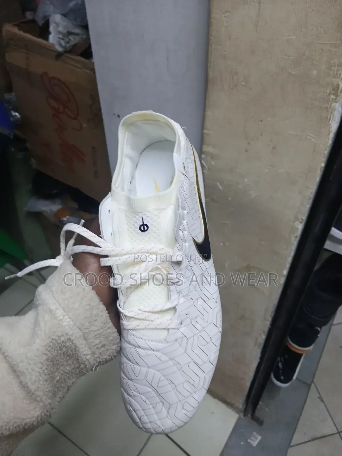 Tiempo Legend 10