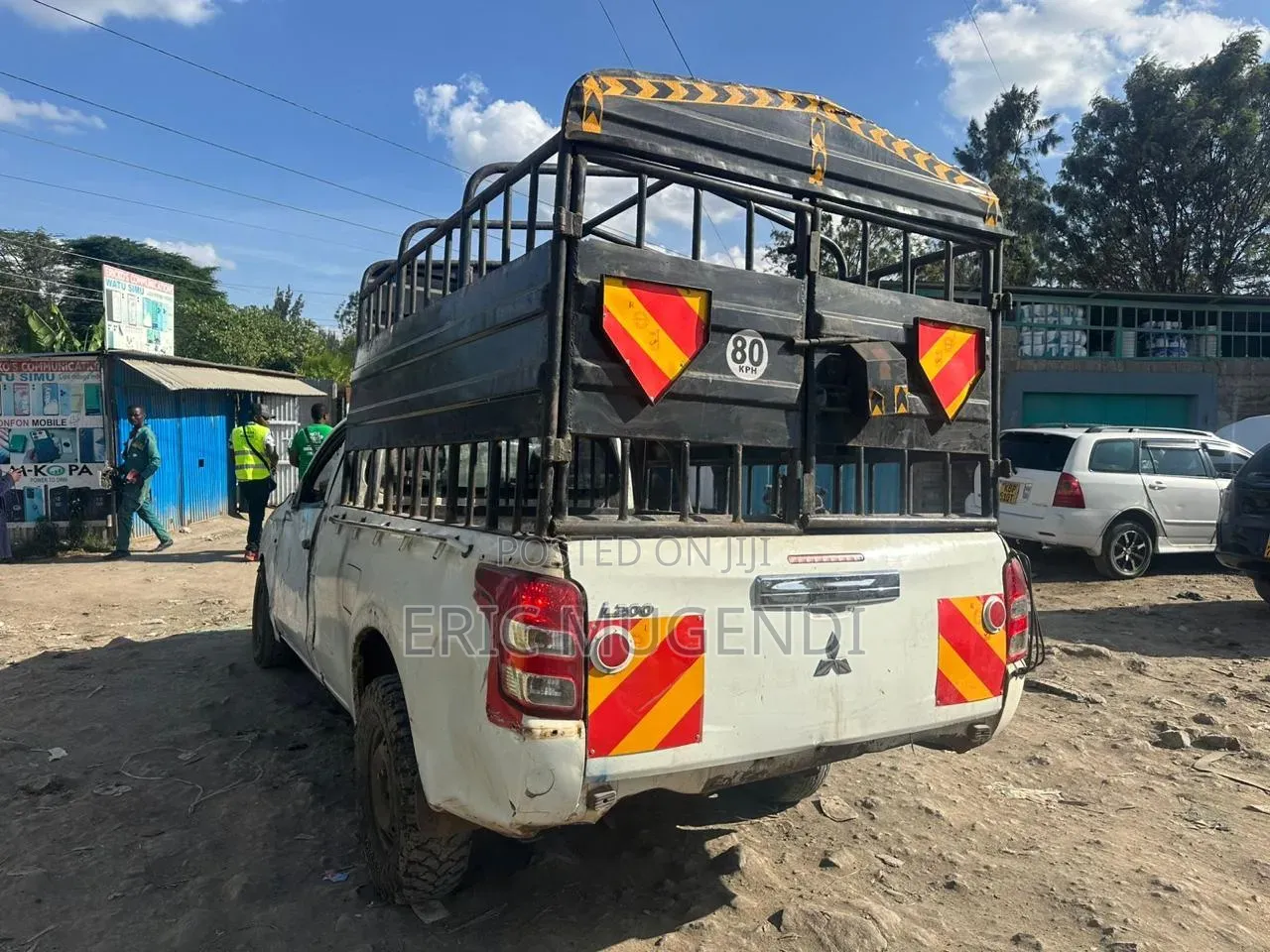 Mitsubishi L200 2012 White