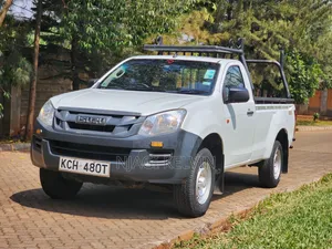 Isuzu D-MAX 2015 White