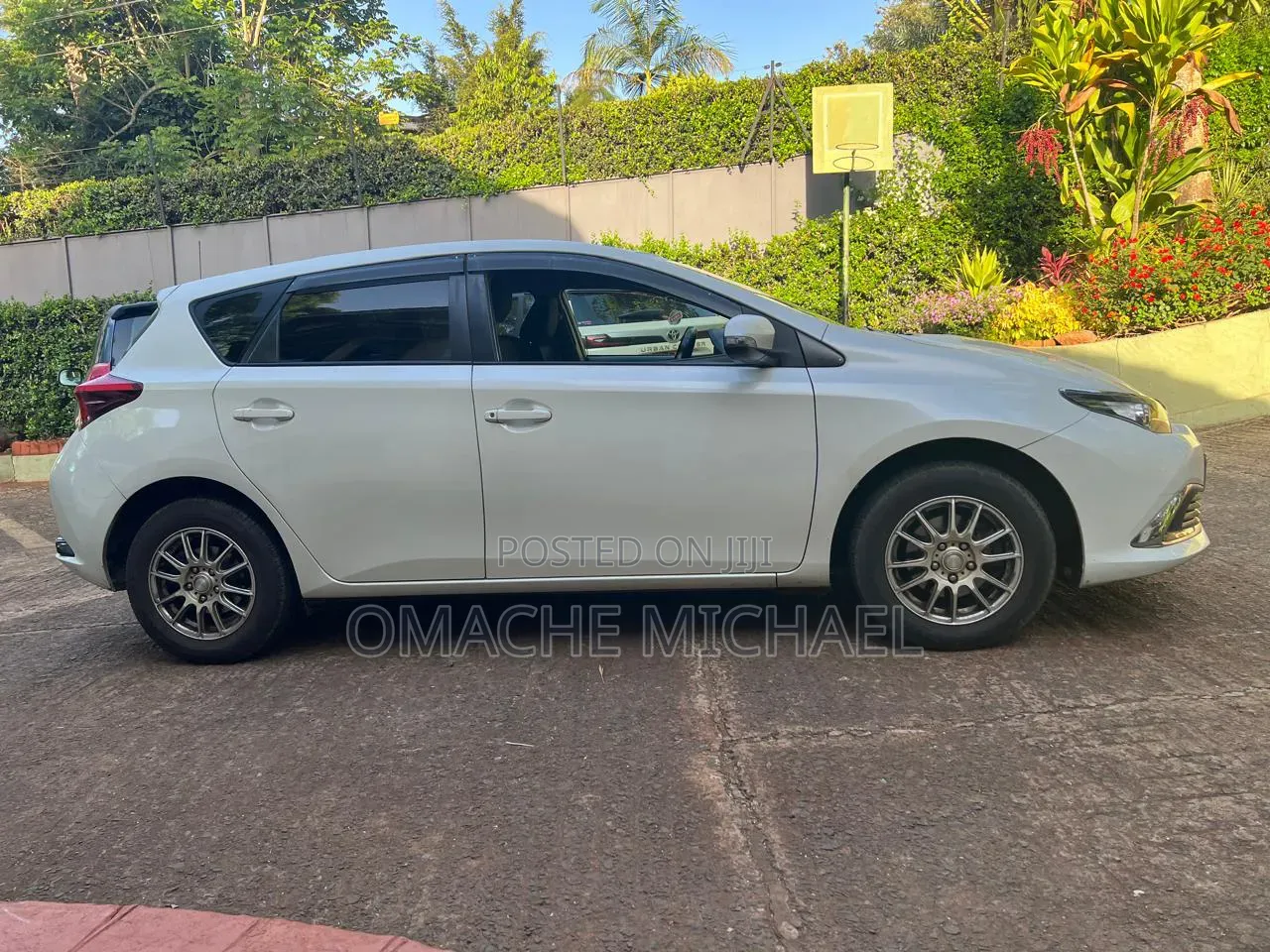 Toyota Auris 2016 White
