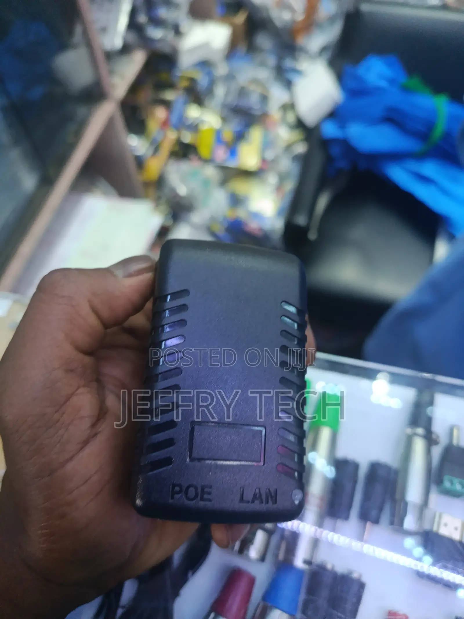 Install Plug and Play 48v 0.5a Poe Injector Power Over Ethernet Adapte