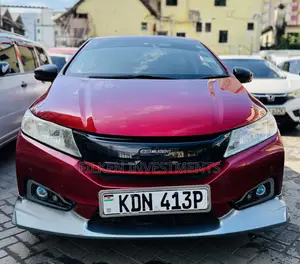 Honda Grace 2016 Burgundy