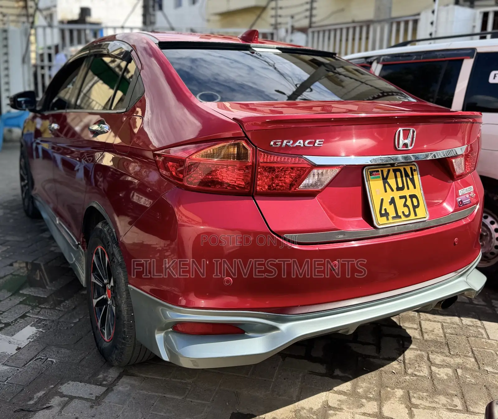 Honda Grace 2016 Burgundy