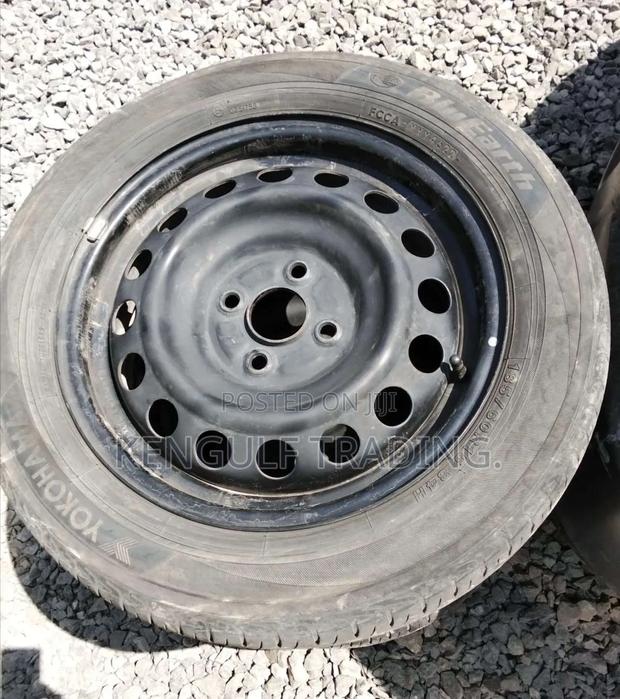 4 Yokohama Tyres - thumbnail 2