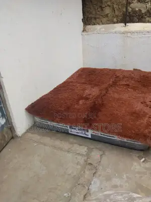 Fluffy Carpet 5 by 8 With Smart Pattern