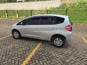 Honda Fit 2011 Silver