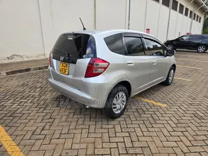 Honda Fit 2011 Silver
