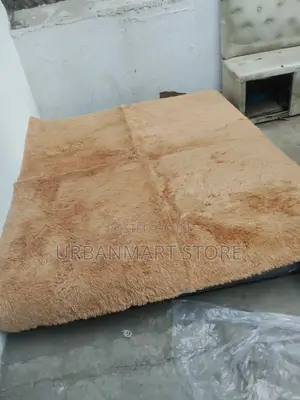 Decorative Fluffy Carpet 5 by 8 Modern Style at 1700