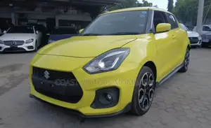 Suzuki Swift 2019 Yellow