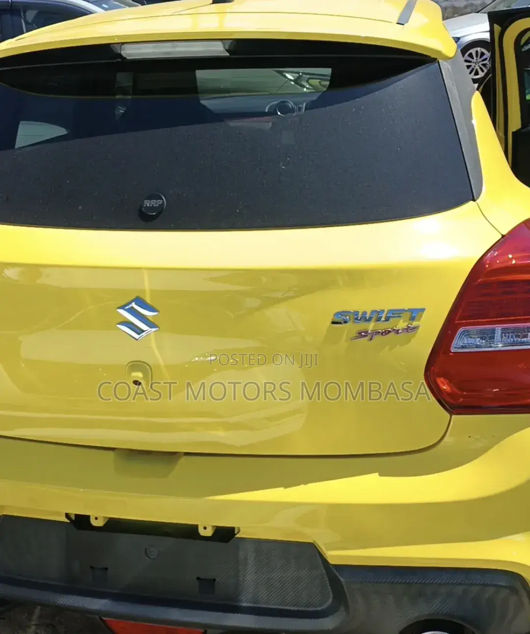 Suzuki Swift 2019 Yellow