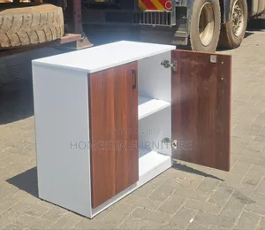 2 Door Office Cridenz