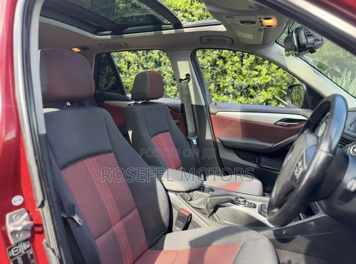 BMW X1 2011 Maroon